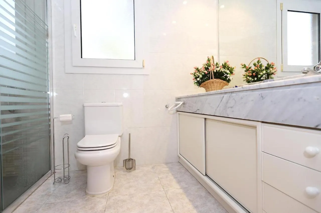 Apartament At136 Els Pins, Primera Linea, Piscina, Parking Torredembarra