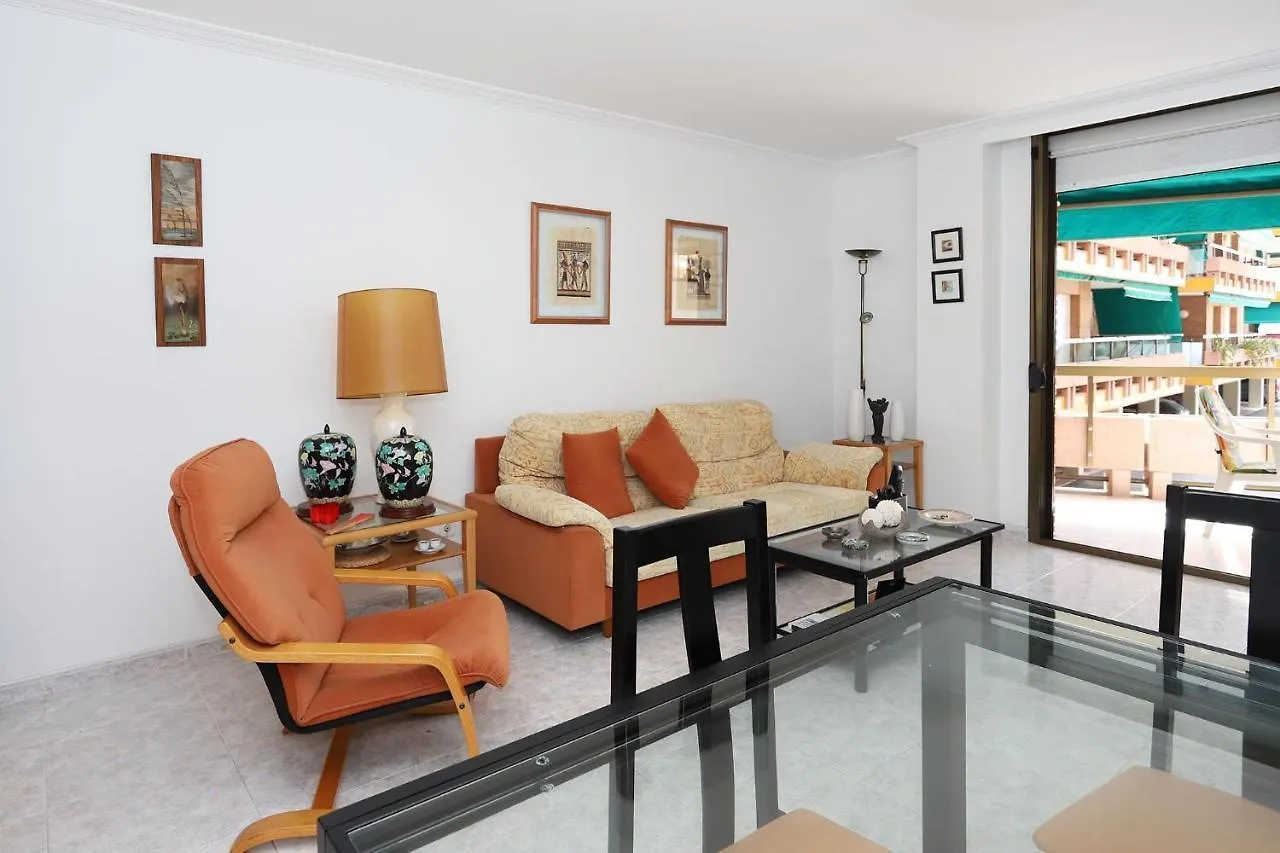 Apartment At136 Els Pins, Primera Linea, Piscina, Parking Torredembarra