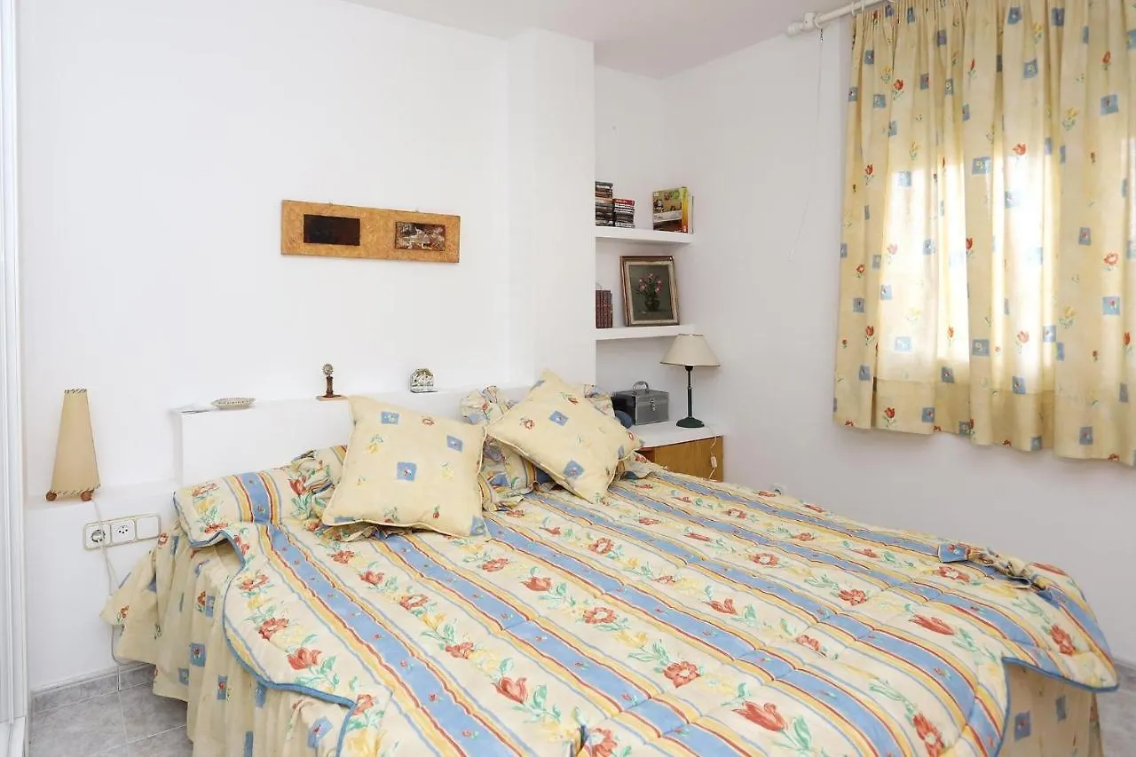 At136 Els Pins, Primera Linea, Piscina, Parking Torredembarra Apartment