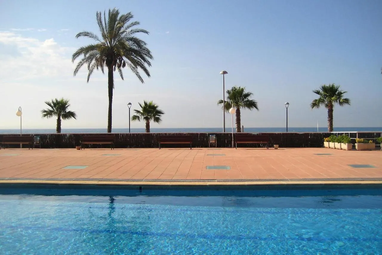 At136 Els Pins, Primera Linea, Piscina, Parking Torredembarra